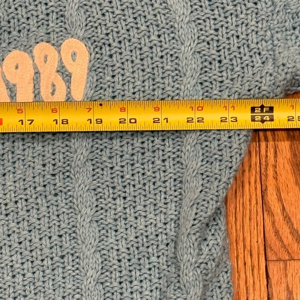 Taylor Swift Light Blue Cable Knit Cardigan M/L 1989 Taylor’s Version - Picture 11 of 16